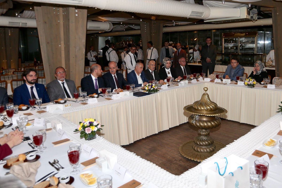 Kültür ve Turizm Bakanı Numan Kurtulmuş STK Temcilsileriyle İstişare Toplantısı Yaptı